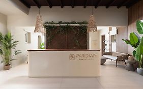 Paridian Elegant Living